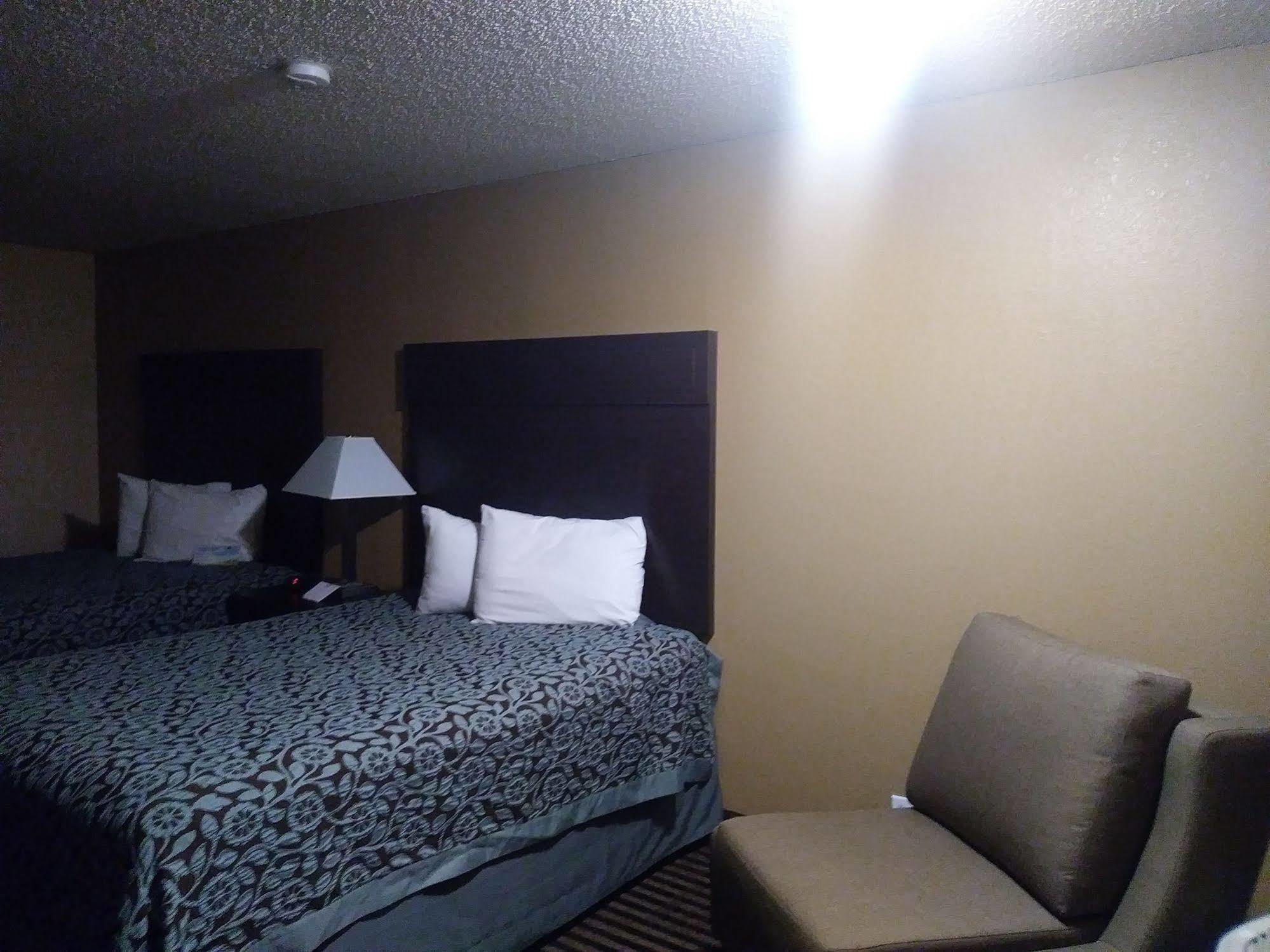 Days Inn Spokane Exteriér fotografie